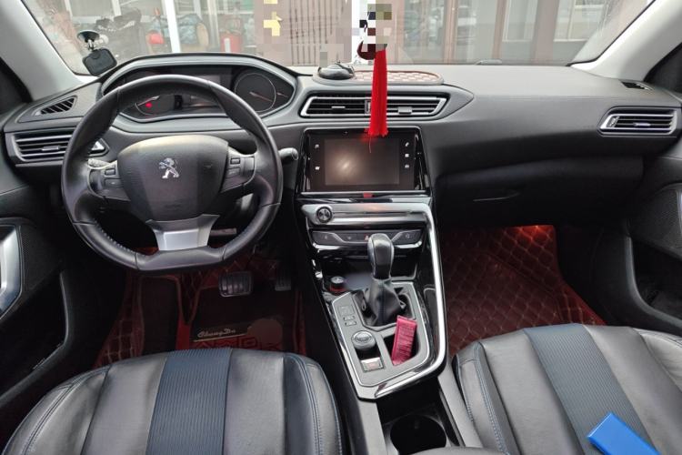 Used Peugeot 308 2016 350THP Automatic Prestige Edition
