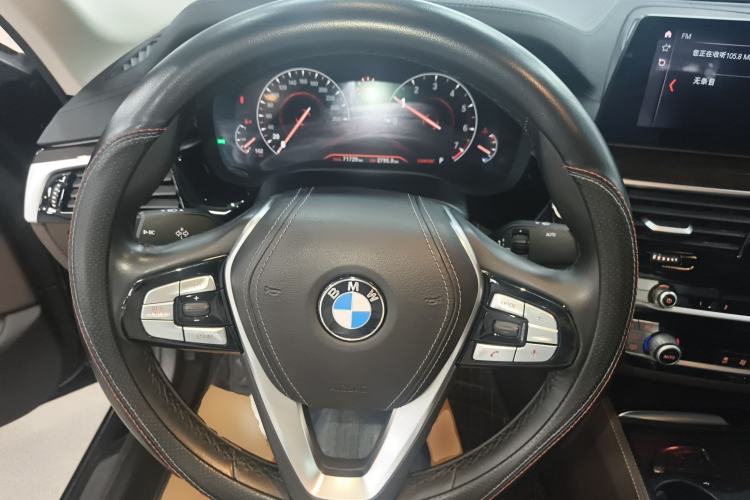 Used BMW 5 Series 2019 525Li Luxury Package