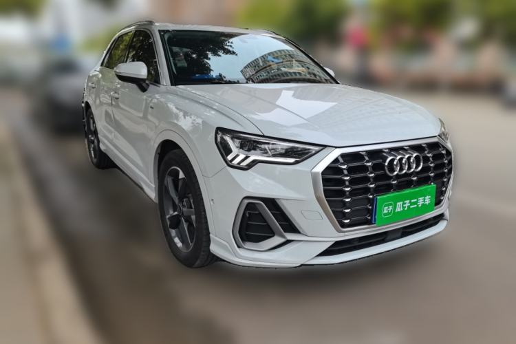 Used Audi Q3 2023 35 TFSI Fashion Dynamic Model (1.4T) Exterior 2