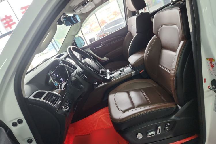 Used Haval H9 2017 2.0T Gasoline 4x4 Luxury 7-Seater
