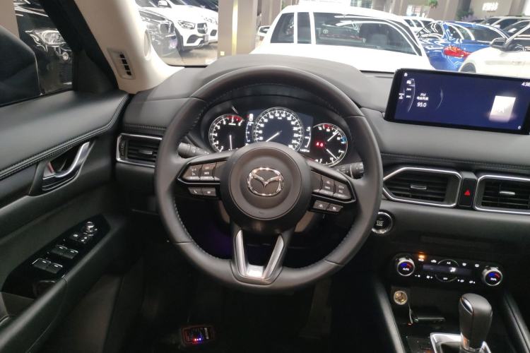 Used Mazda CX-5 2024 2.0L Automatic Two-Wheel Drive ZhiShang Pro Steering Wheel