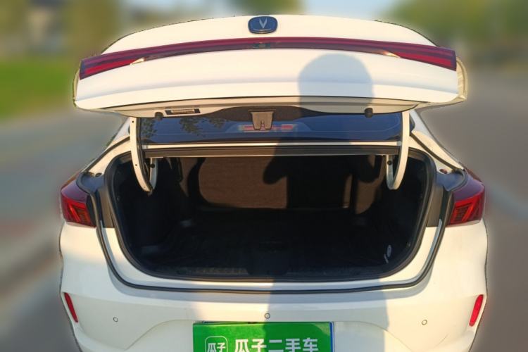 Used CHANGAN Eado 2023 Changan Edition PLUS Blue Whale NE 1.4T GDI DCT Prestige Version
