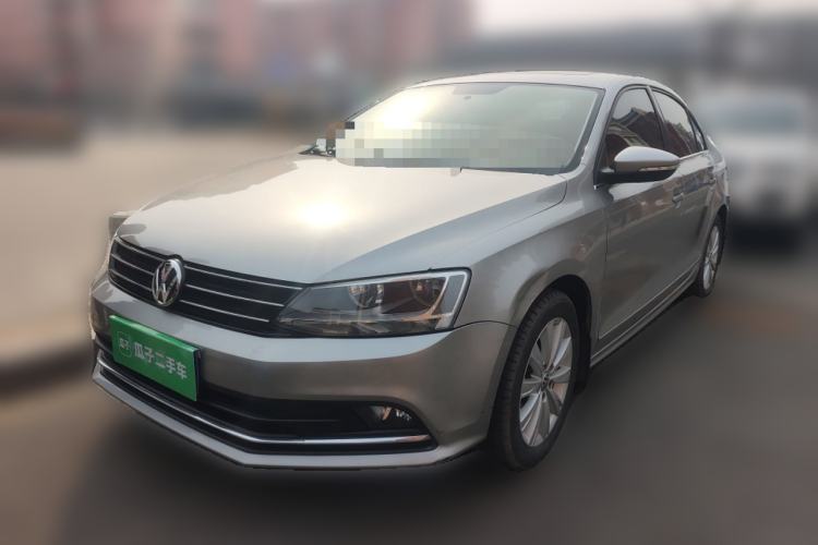 Used Volkswagen Sagitar 2015 1.6L Manual Comfort Model