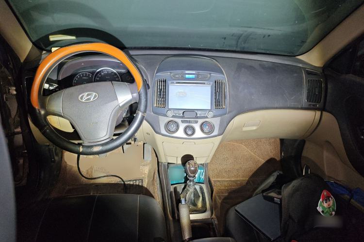 Used Hyundai Celesta 2011 1.6L Manual Luxury Model
