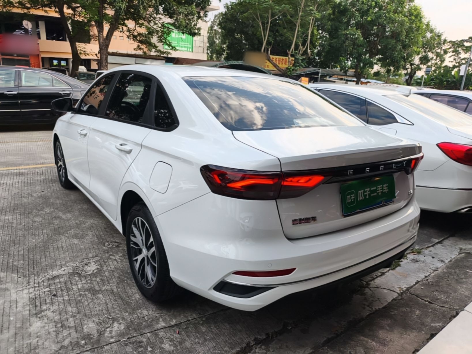 Geely Auto Emgrand 2025 4th Generation 1.5L CVT Longteng Edition — снимка 4