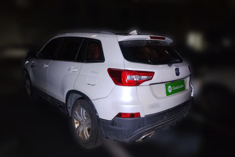 Used Changan CS75 2017 Shangkui Edition 1.5T Automatic Fengxiang Model
