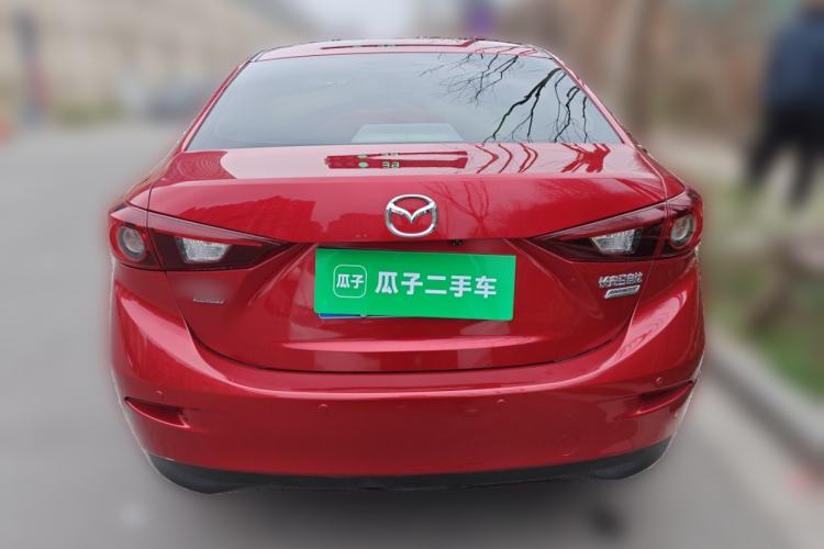 Used Mazda Mazda 3 Axela 2014 Sedan 1.5L Automatic Comfort Model