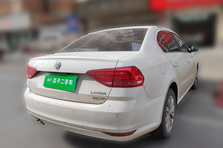 Used Volkswagen Lavida 2015 230TSI DSG Comfort Edition Rear Right 45 Deg