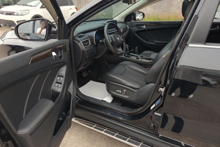 Used Dongfeng Fengon 580 2020 1.5T CVT Luxury Edition
