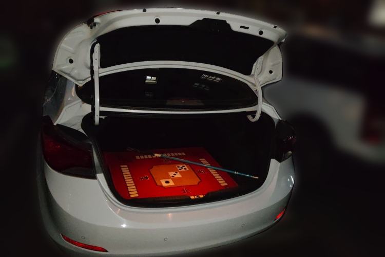 Used Hyundai Elantra (5th Generation / Langdong) 2016 1.6L Manual Luxury Model Trunk