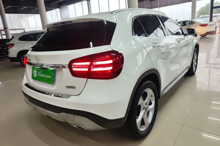 Used Mercedes-Benz GLA 2018 GLA 200 Sport Edition Rear Right 45 Deg