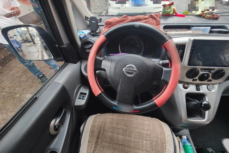 Used Nissan NV200 2012 1.6L 232 Seats Luxury Version Steering Wheel