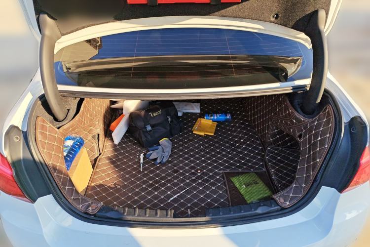 Used BMW 3 Series 2018 320Li Leading Luxury Package Trunk