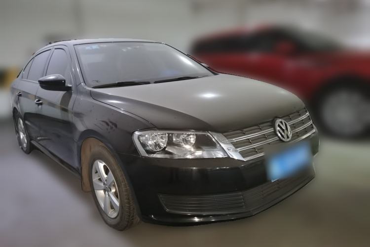 Used Volkswagen Lavida 2013 Revised Classic 1.6L Manual Fashion Edition
