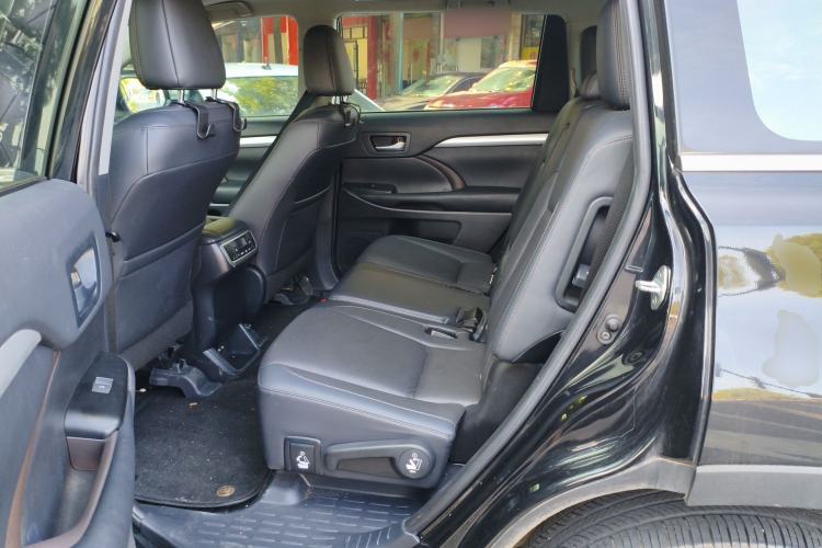 Used Toyota Highlander 2021 2.0T Four-Wheel Drive Luxury Edition 7 Seats
