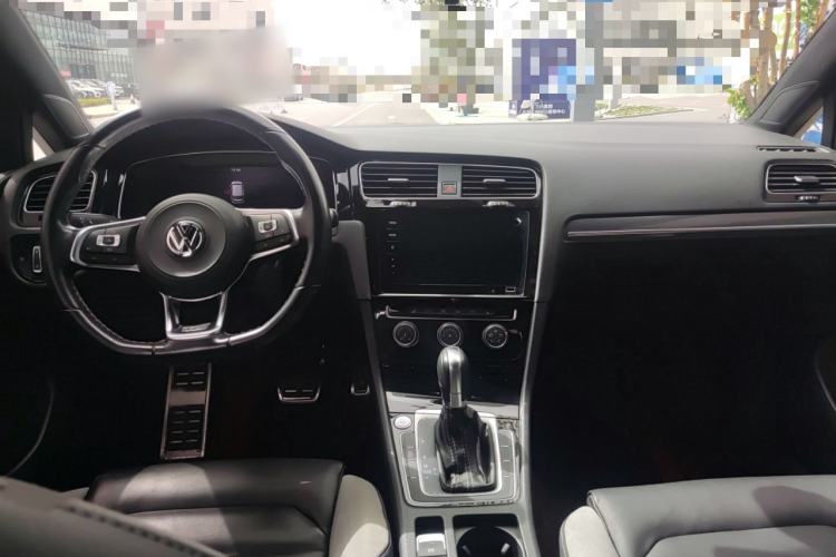 Used Volkswagen Golf 2020 Charming Edition 280TSI DSG R-Line