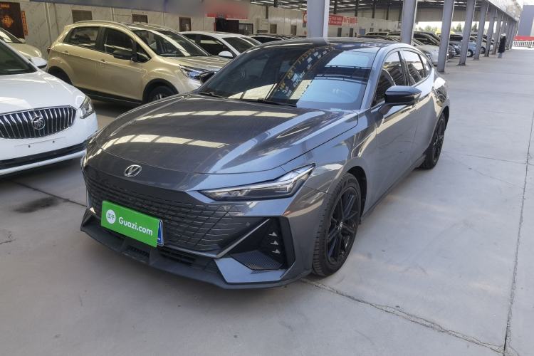 Used CHANGAN UNI-V 2022 1.5T Prestige Version