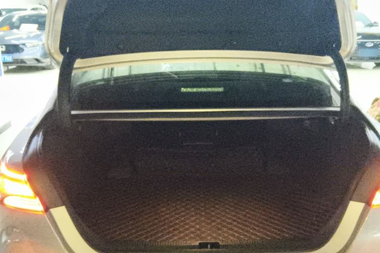 Used Toyota Camry 2019 2.5Q Flagship Edition China VI Standard