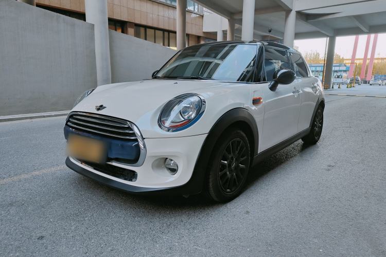 Used MINI MINI 2016 1.5T COOPER Five-Door Edition