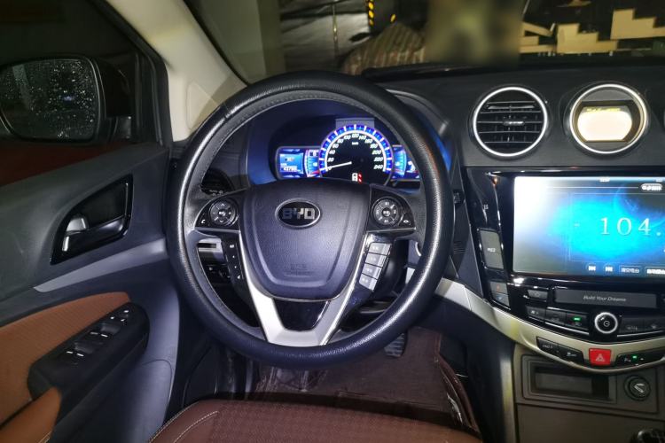 Used BYD S7 2016 1.5T Manual Luxury Edition

