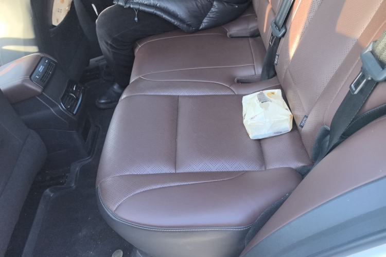 Used Wey VV6 2021 2.0T Two-Wheel Drive Smart Plus
