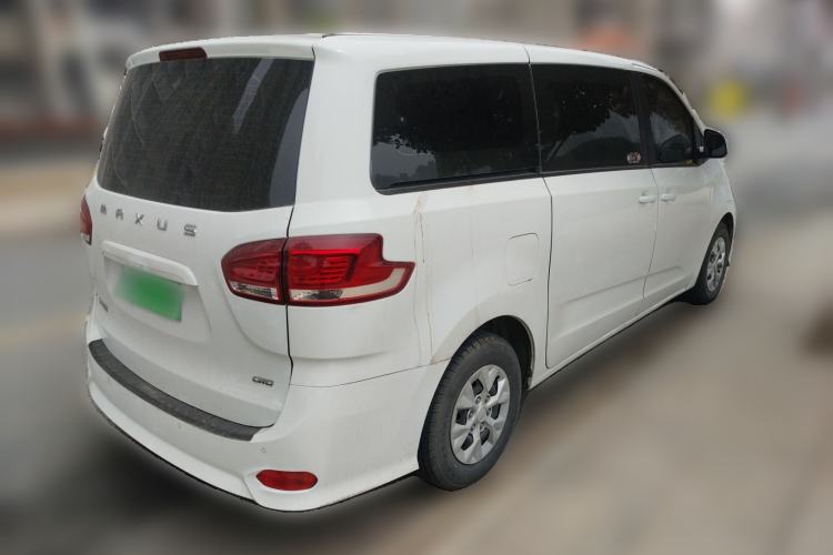 Used SAIC MAXUS G10 2023 2.0T Manual Multi-Function Version Diesel 7/8/9 Seats