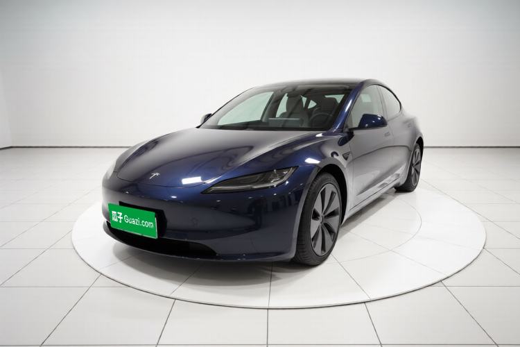 Used Tesla Model 3 2023 Long-Range All-Wheel-Drive Version