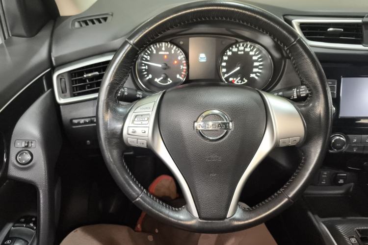 Used Nissan Qashqai 2017 2.0L CVT Smart Enjoyment Version China VI Standard