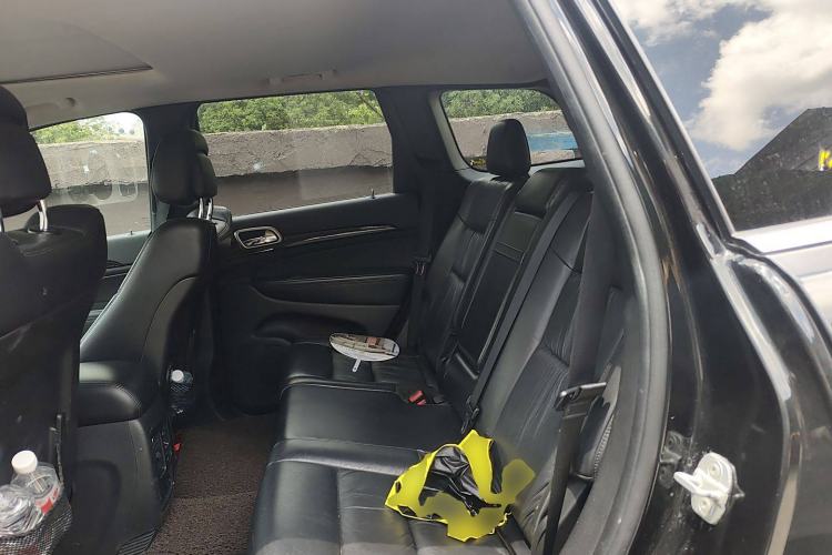 Used Jeep Grand Cherokee 2011 3.6L Comfort Edition