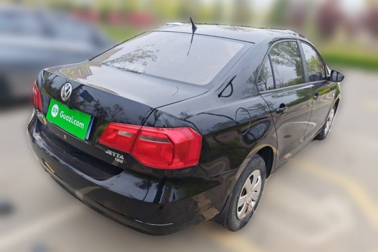 Used Volkswagen Jetta 2015 Value Edition 1.6L Automatic Fashion Version Rear Right 45 Deg