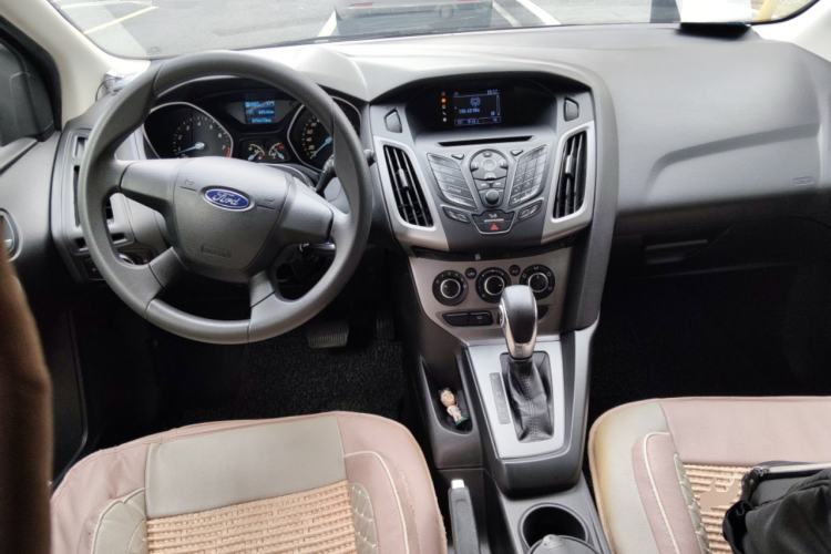Used Ford Focus 2012 Hatchback 1.6L Automatic Comfort Model

