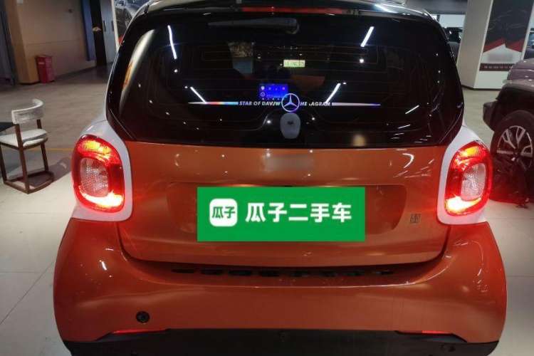 Used smart fortwo 2015 1.0L 52 kW Hardtop Passion Edition
