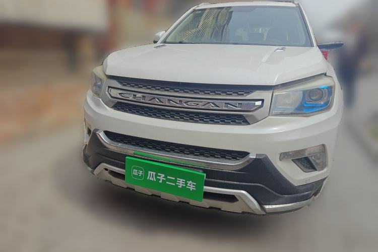 Used CHANGAN CS75 2014 2.0L Manual Luxury Version China IV Standard
