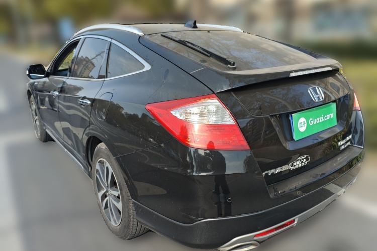 Used Honda Crosstour 2014 3.0L AWD Prestige Navigation Edition Rear Left 45 Deg