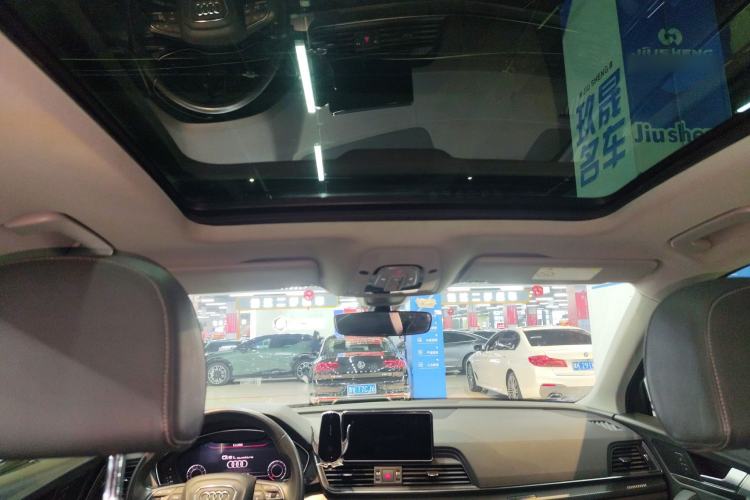 Used Audi Q5L 2018 45 TFSI Prestige Fashion Edition China VI Emission Standard
