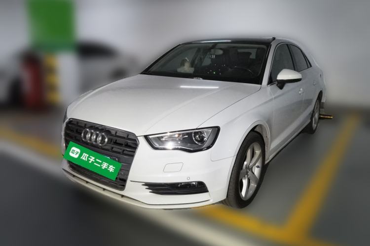 Used Audi A3 2014 Limousine 35 TFSI Automatic Comfort Model Guazi used car, China used car export, Used car for sale, Used cars, Cheapest cars for sale