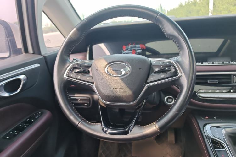 Used GAC Trumpchi M6 2021 PRO 270T DCT Luxury Edition Steering Wheel