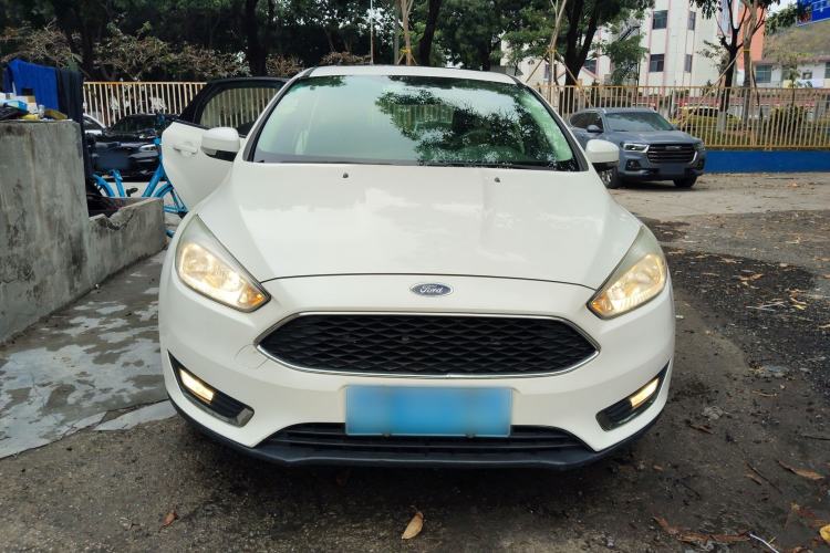 Used Ford Focus 2015 Hatchback 1.6L Automatic Fashion Edition
