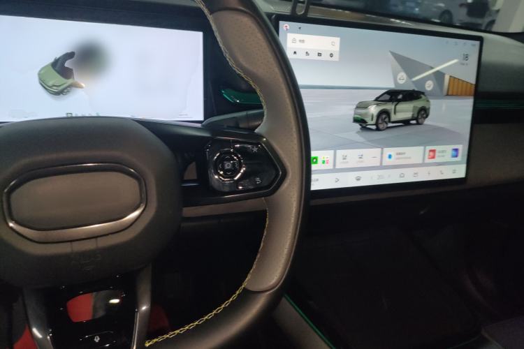 Used Lynk & Co 08 EM-P 2023 245km Ultra-Long Range Halo Center Console