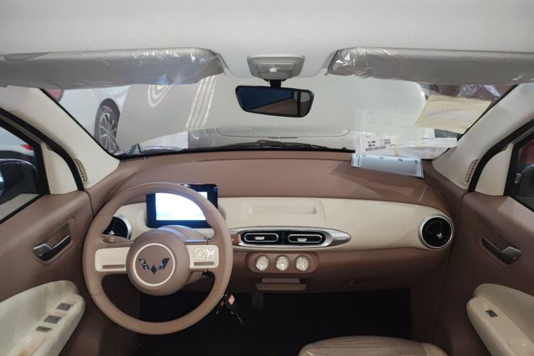 Used Wuling Hongguang MINIEV 2025 Four-Door Version Advanced Edition
