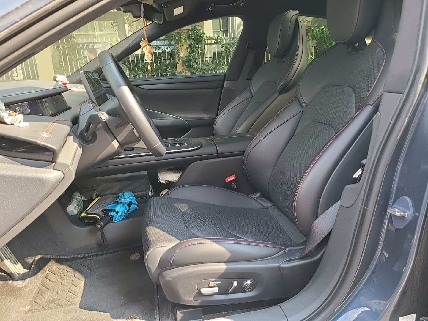 Xiaomi Auto SU7 2024 Four-Wheel Drive Ultra-Long Range Advanced Intelligent Driving Max Edition — снимка 15
