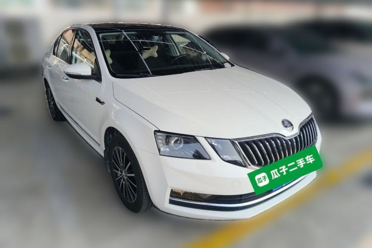 Used Skoda Octavia 2018 TSI230 DSG Luxury Edition
