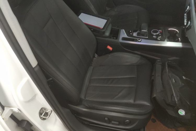 Used Audi A4L 2019 40 TFSI Fashion Version China V