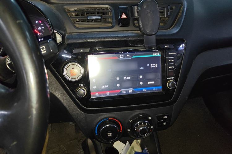 Used Kia K2 2012 Hatchback 1.6L AT Premium