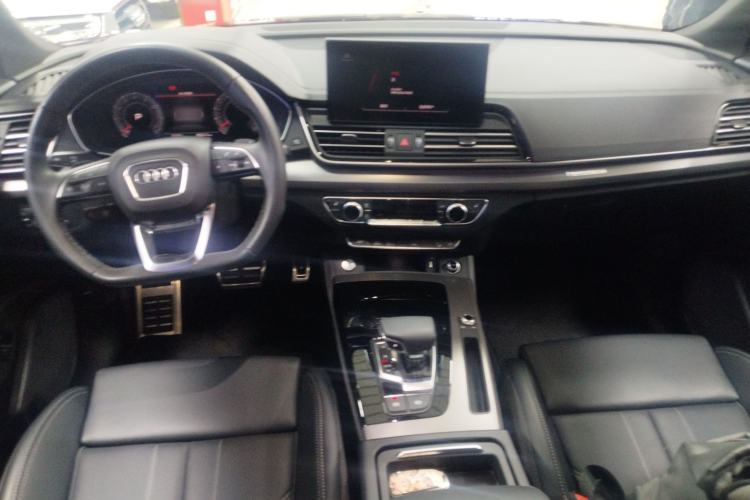 Used Audi Q5L 2025 quattro 45th Anniversary Edition 40 TFSI Luxury Dynamic Model
