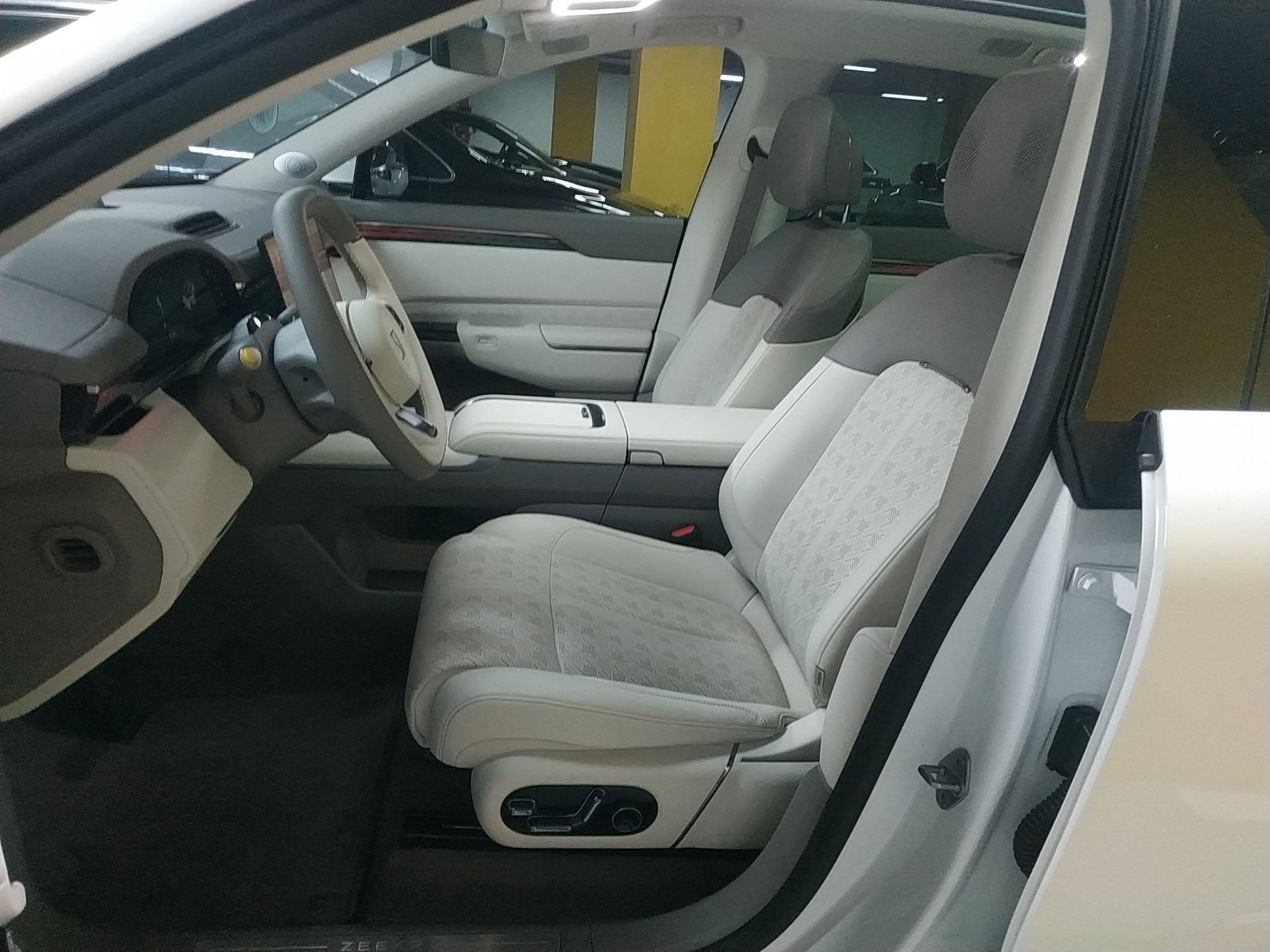 Avant de la voiture