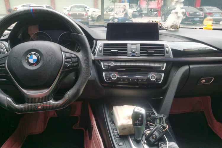 Used BMW 3 Series 2019 320Li Fashion Model Center Console