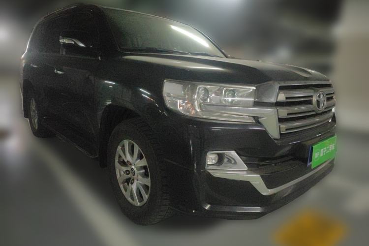 Used Toyota Land Cruiser  Front Right 45 Deg