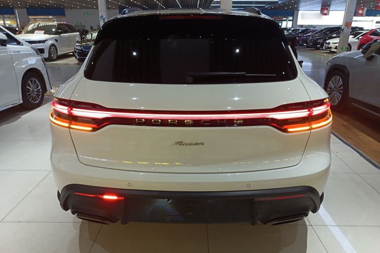 Used Porsche Macan 2023 Macan 2.0T