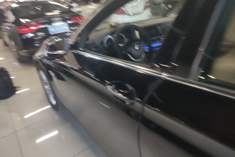 Used BMW 5 Series 2014 525Li Luxury Design Package